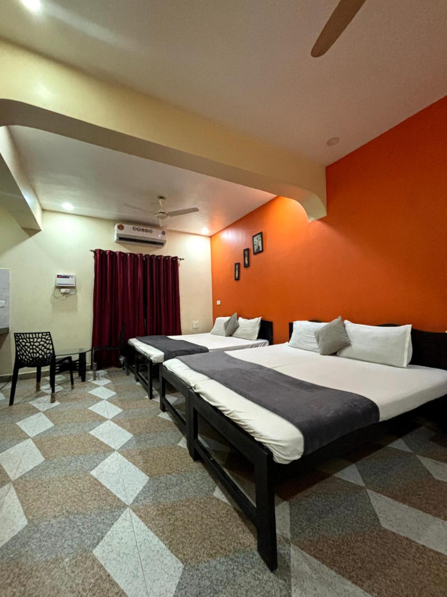 Hotel Harmony By Heaven Calangute Exterior foto